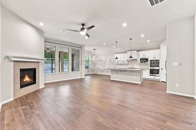 Foto del edificio - 7602 Mesquite Hill Ln