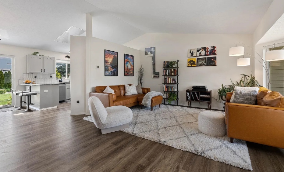 Primary Photo - 13623 E 27th Ave
