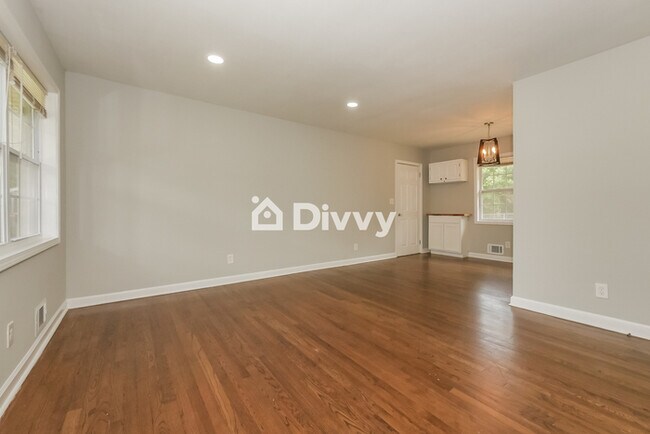 Foto del edificio - 195 Greenway Drive