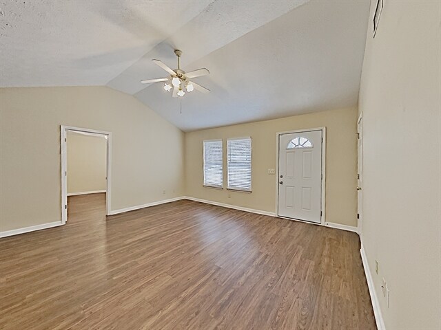 Building Photo - 1200 Larzelere Lane