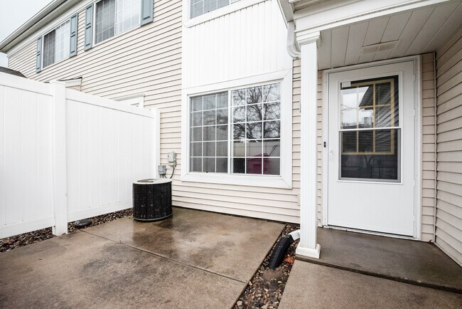 Foto del edificio - 14595 Evergreen Trail #63