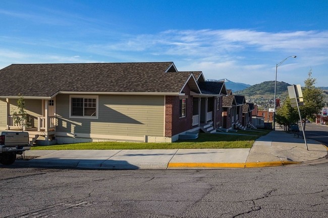 Foto del edificio - Montana Street Apartments