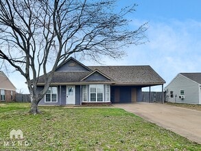 Building Photo - 4266 Brighton Dr