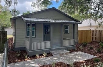 Building Photo - 2014 NW 35th Ave