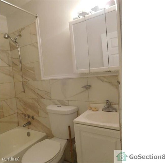 Foto del edificio - 1139 Ashburton St
