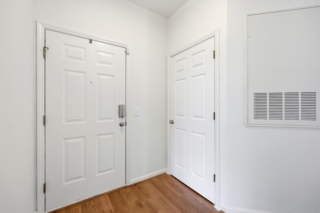 Foto del edificio - 1224 Claret Ln