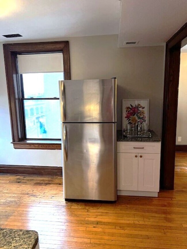 Foto del interior - Welcome to the Addison-Historic Charm Meets Modern Living in Midtown Detroit