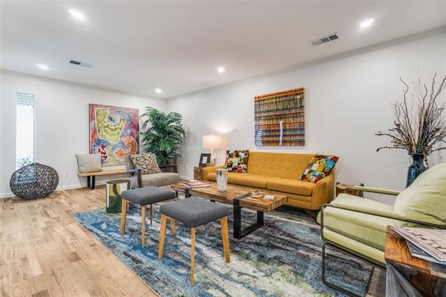 Foto del edificio - 9807 Airline Rd