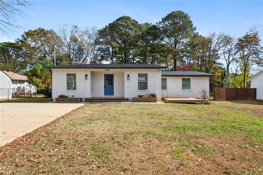 Photo - 3258 Highland Drive SE Unit