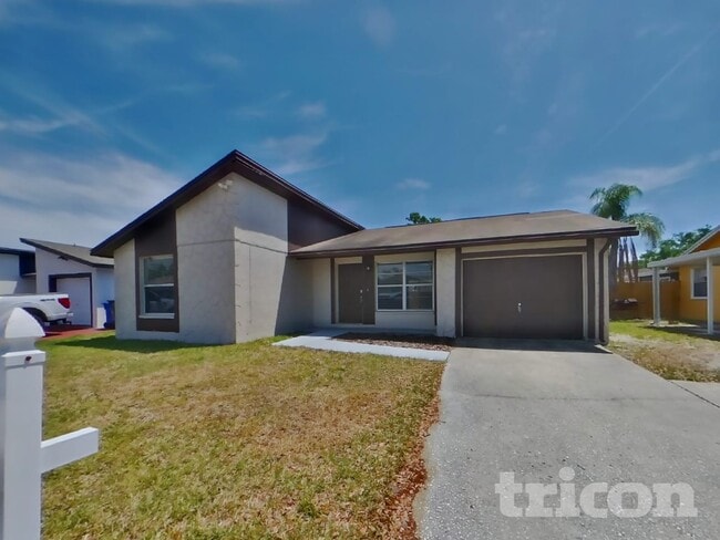 Foto del edificio - 10108 Hickory Hollow Ct