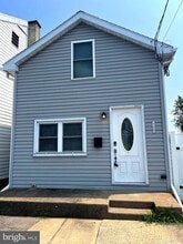 Building Photo - 120 N Frederick St