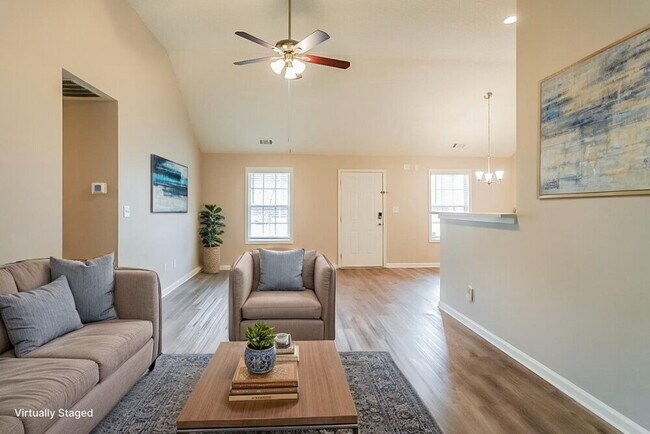 Foto del edificio - 4925 Brookwood Pl
