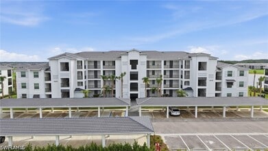 Building Photo - 15375 Grn Acrs Ave