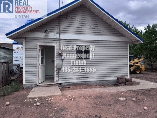 Foto del edificio - Cute 3 Bedroom 1 Bathroom House