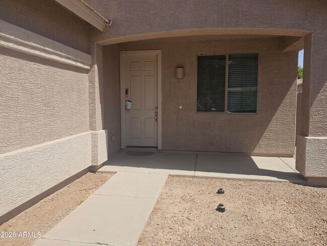 Foto del edificio - 41240 W Capistrano Dr
