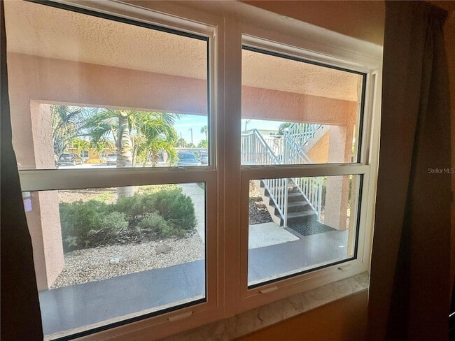 Foto del edificio - 535 68th Ave