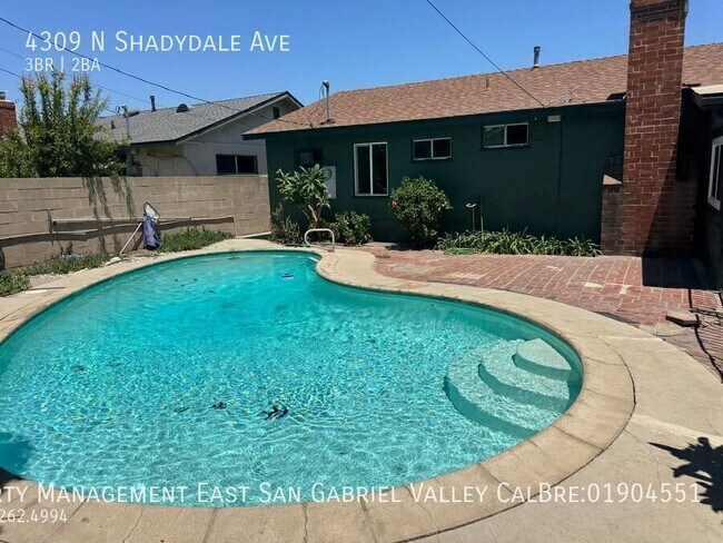 Foto del edificio - 4309 N Shadydale Ave