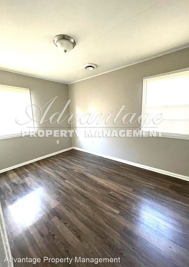 Building Photo - 3 br, 1 bath House - 3536 Carney St