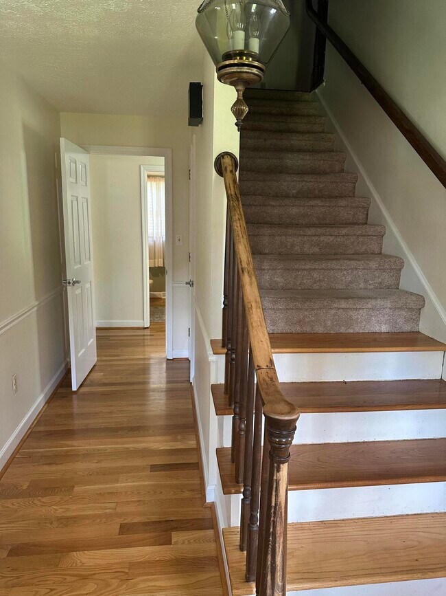 Foto del edificio - 1638 Huckleberry Dr