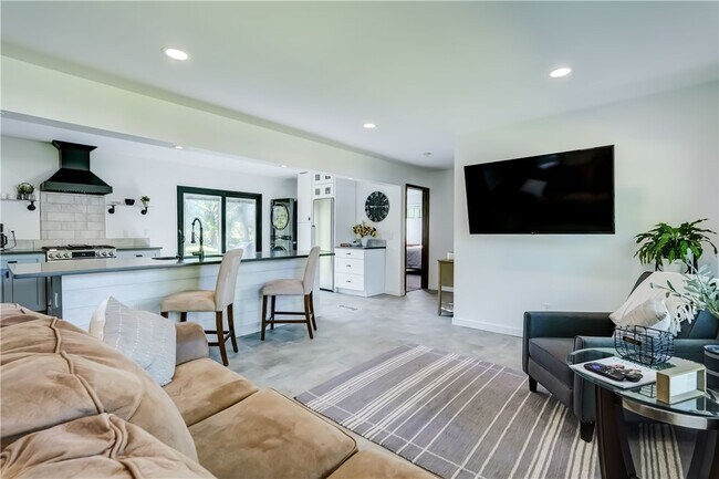 Foto del edificio - 20 Meadow View Dr