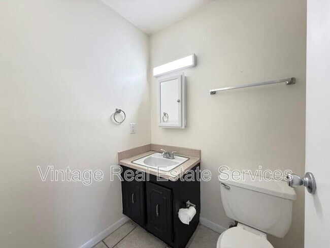 Foto del edificio - 3301 58th Ave S