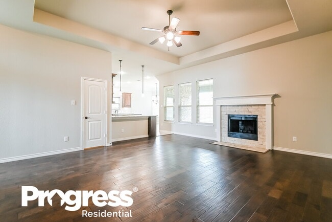 Building Photo - 325 Strait Ln