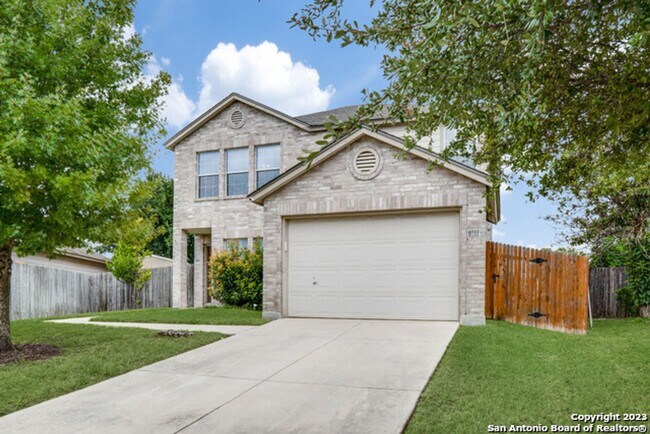 Foto del edificio - 3 Bedroom 2 1/2 bath Bridgewood Subdivision