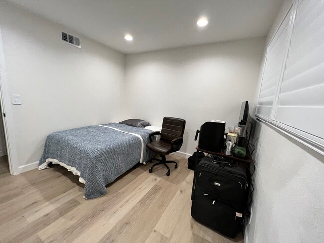 Photo - 1162 Keystone Ct House