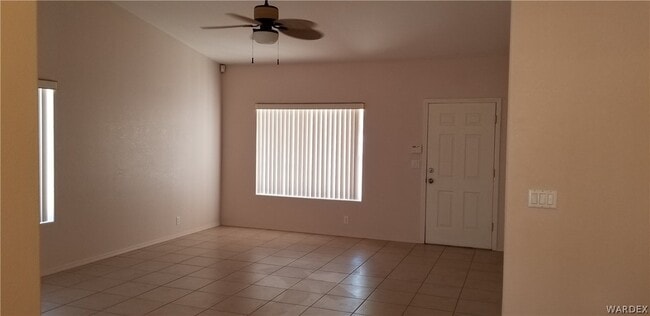 Building Photo - 4492 S Caitlan Ave