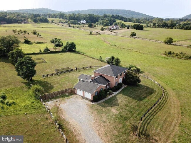 Building Photo - 13461 James Monroe Hwy