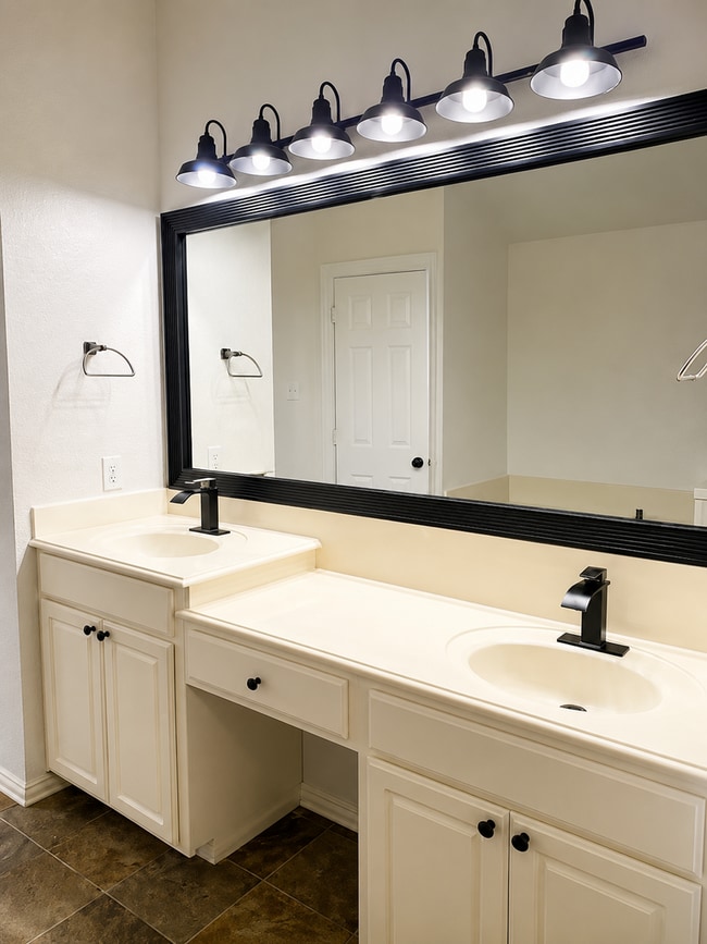 Foto del edificio - Charming Home in Coppell! LOCATION, LOCATION, LOCATION!