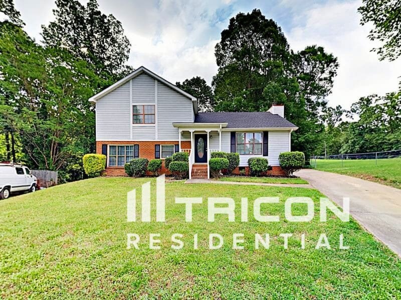 Foto principal - 5801 Leaf Ct