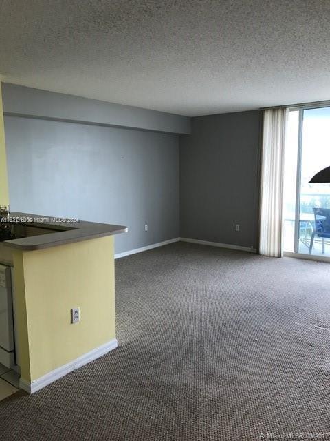 Foto del edificio - 5077 NW 7th St