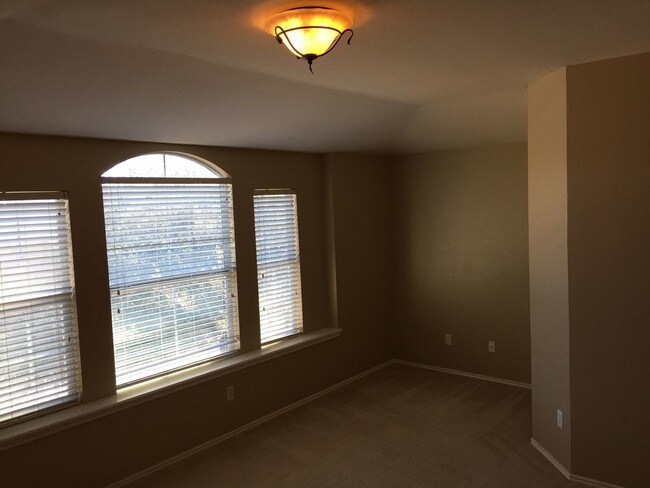 Building Photo - 1187 Stone Forest Trl