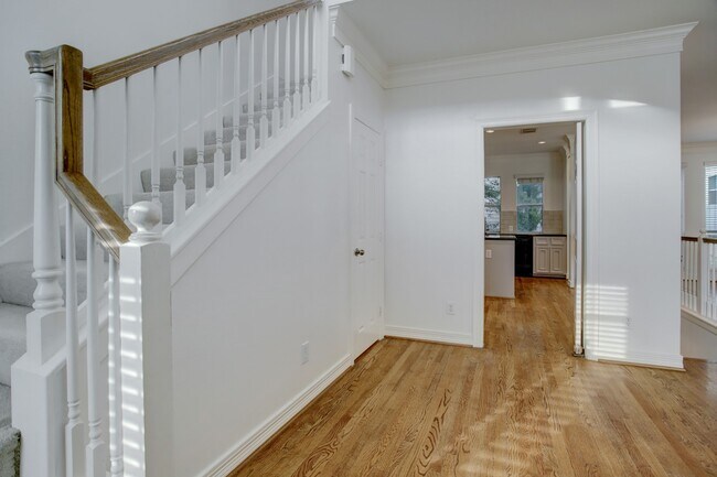 Foto del edificio - 2205 Commonwealth St