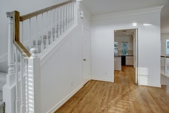 Building Photo - 2205 Commonwealth St