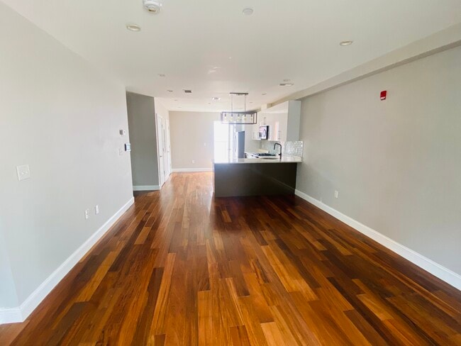 Building Photo - 1514 Ridge Ave