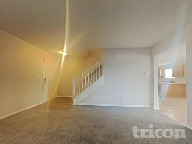 Foto del edificio - 8309 Brambleberry Dr