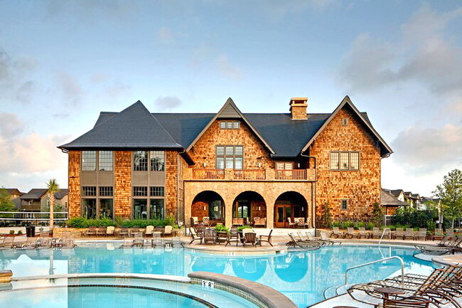 Building Photo - The Cottages of College Station