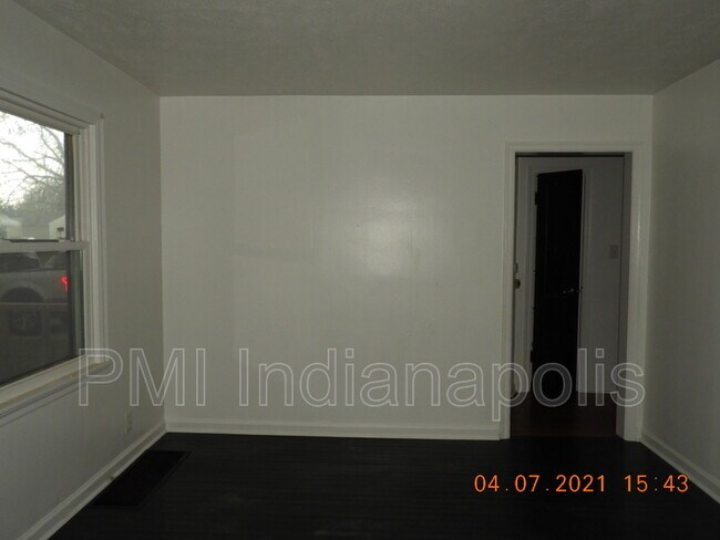 Building Photo - 1919 N Drexel Ave