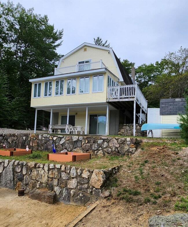 30 Pinepark Dr, Barnstead, NH 03218 House Rental in Barnstead, NH