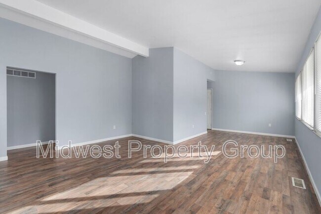 Foto del edificio - 1470 Whirlaway Dr