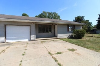 Building Photo - 5407 Paddy Ct