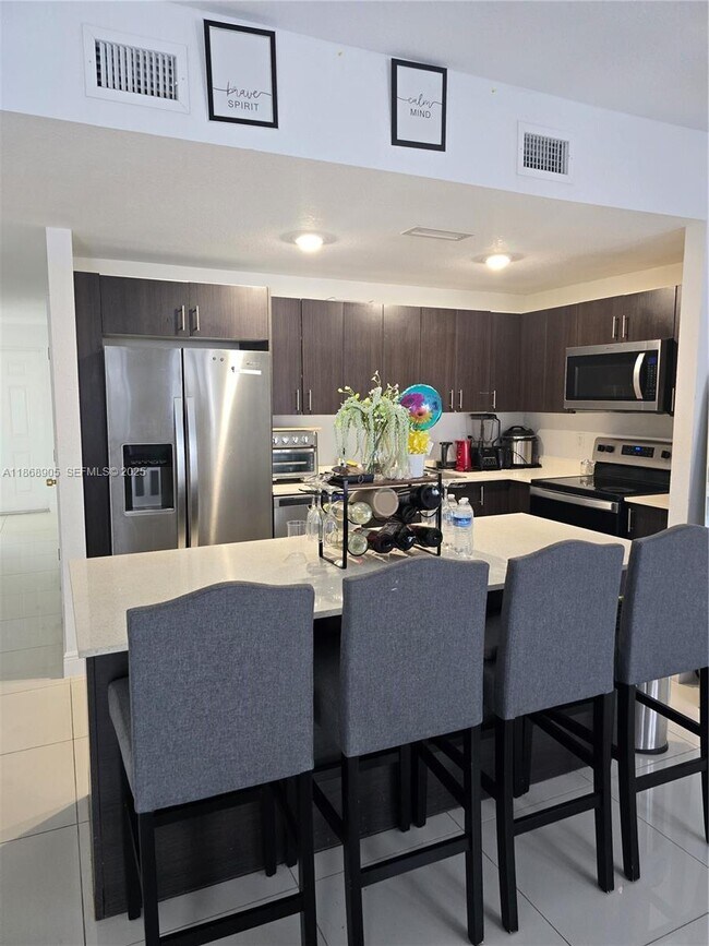 Foto del edificio - 14437 SW 260th St