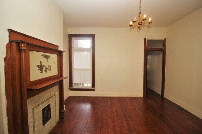 Foto del edificio - 217-219 E. Preston St.