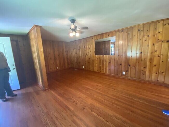 Building Photo - 8620 Ball Camp Pike