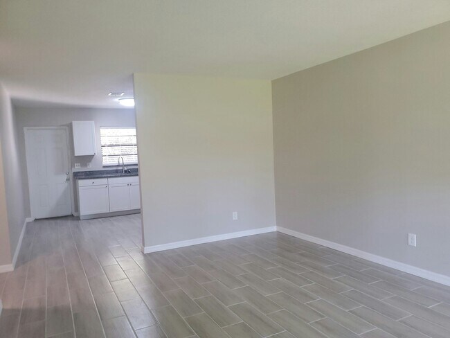 Foto del edificio - 3302 S 7th St