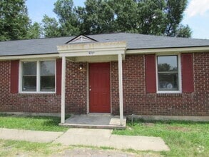 Building Photo - 625 Miller Rd