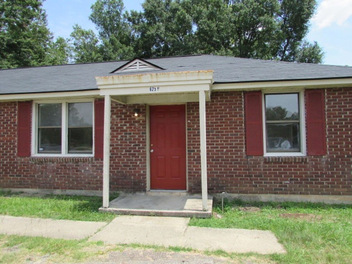 Primary Photo - 625 Miller Rd