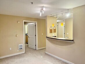 Building Photo - 108 5th Ave S